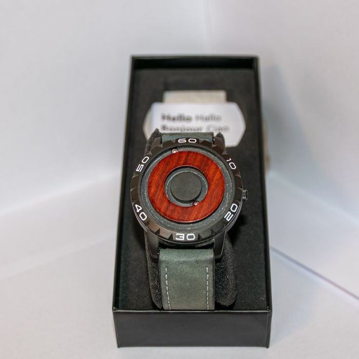 Часы eutour fashion