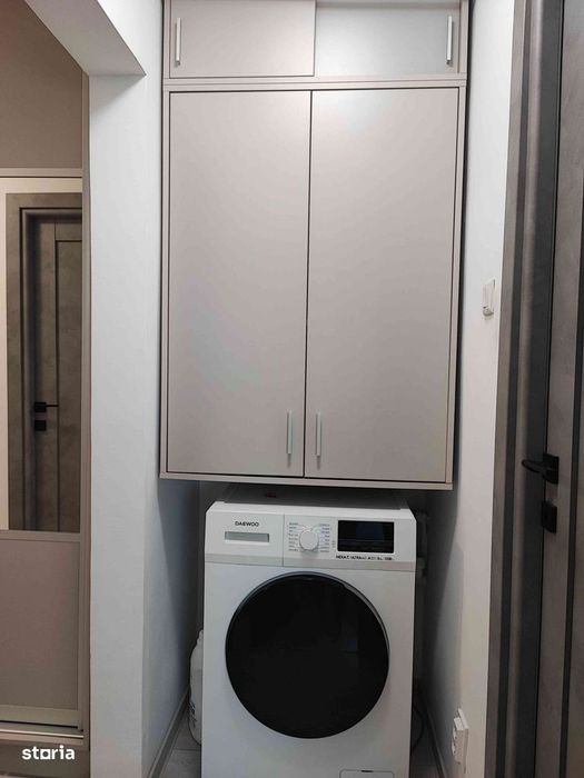 Apartament 3 camere, Eremia Grigorescu, etaj 4/4, bloc cu acoperis