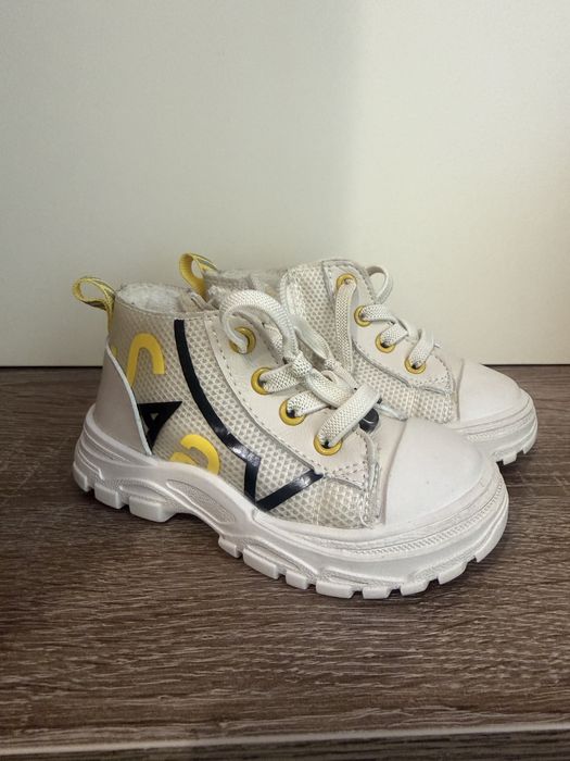 Ботиночки на 1-1,5 года