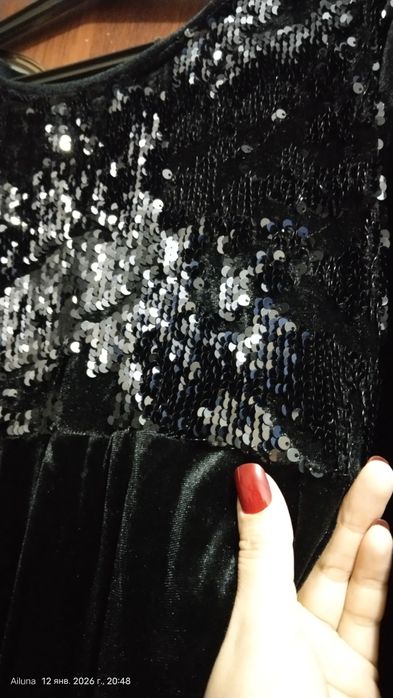 Платья на продажу, одевались один раз