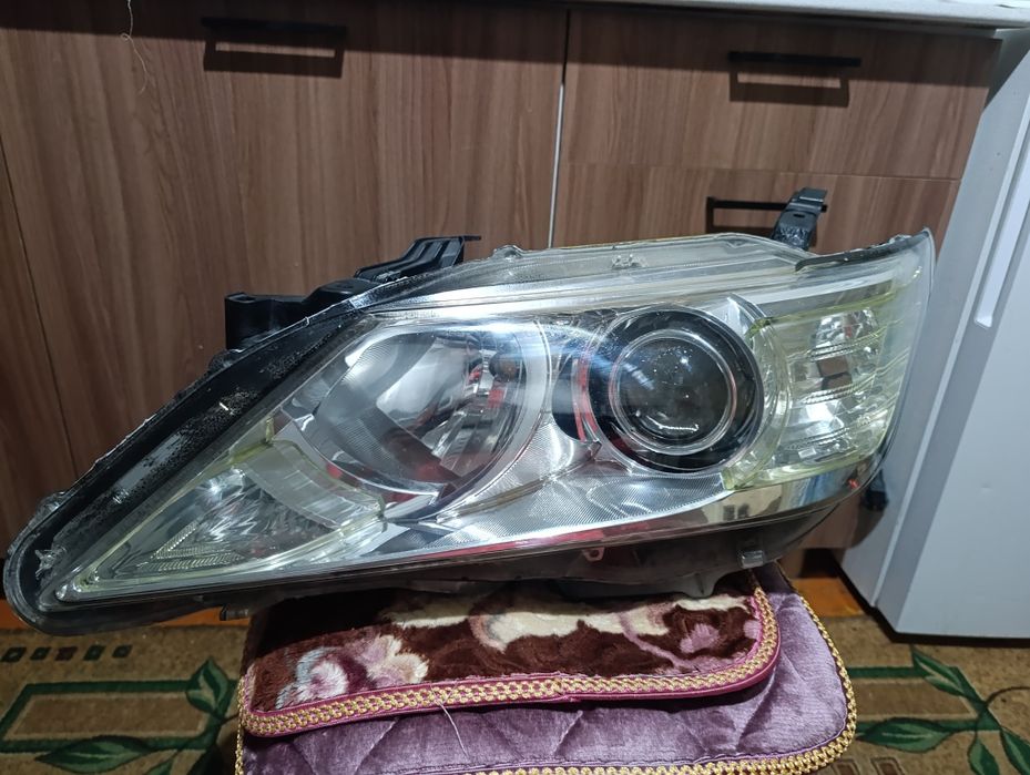 Фара на Тойота Камри 50