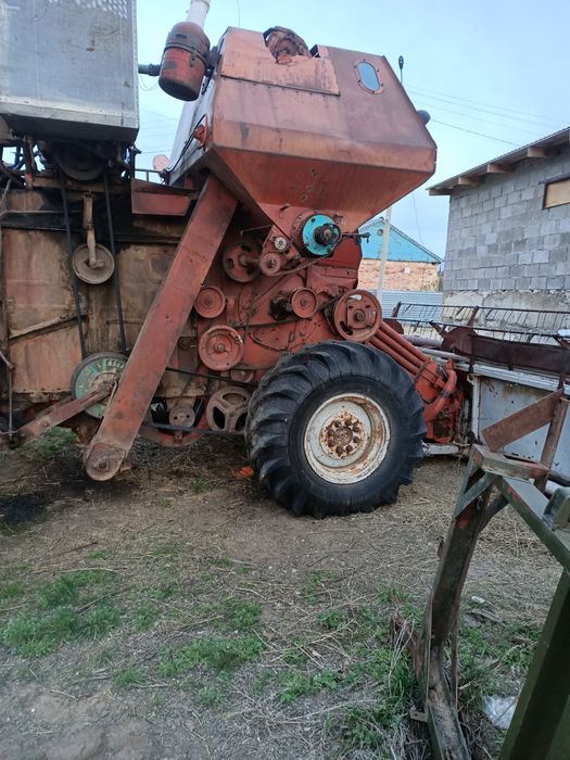 комбайн нива ск 5