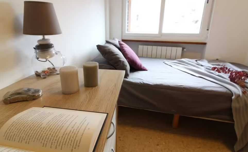 Дава се под наем Тристаен апартамент в Бургас, Сарафово - 90 кв.м за 397.8 € - Снимка #2