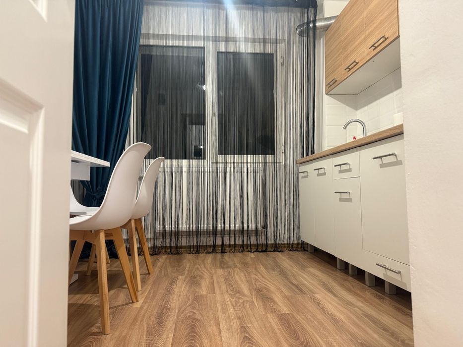Apartament 2 camere de închiriat