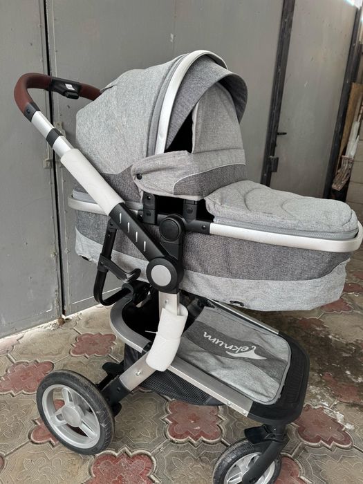 Коляски продам новые