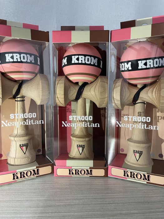 KROM STROGO Neapolitan Strawberry