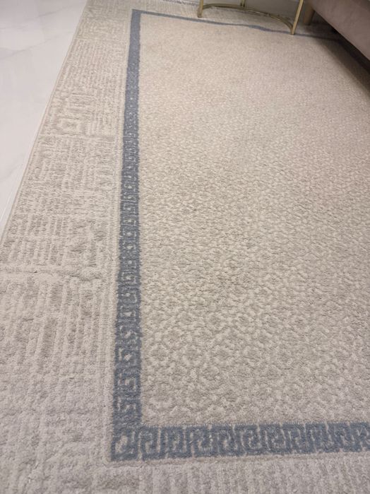 Ковер с коротким ворсом