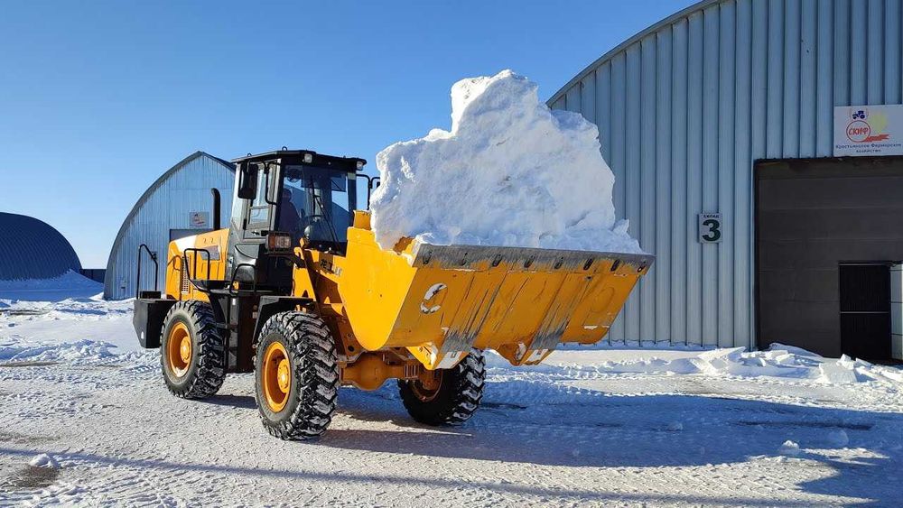 Услуги погрузчика вывоз мусора услуги трактора планировка погрузчик