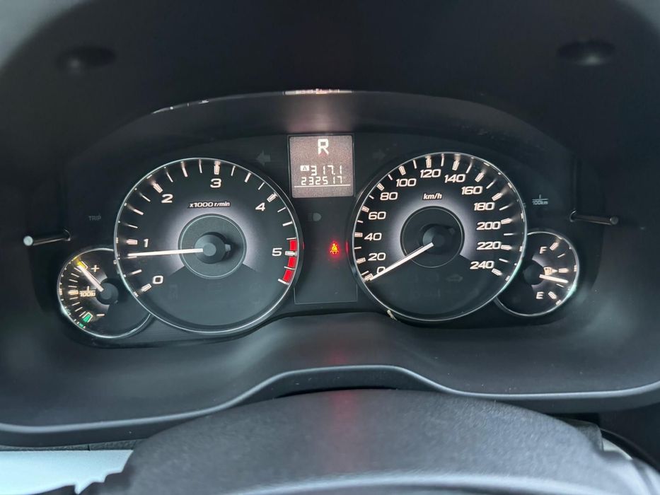 Subaru Legacy Outback 2011 , 2.0D
