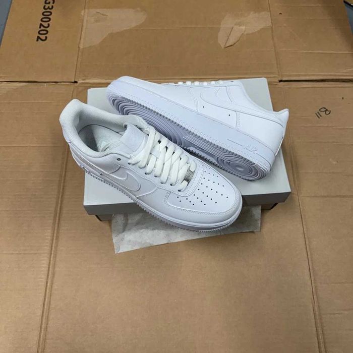 Nike Air Force 1 Triple White (36-47)