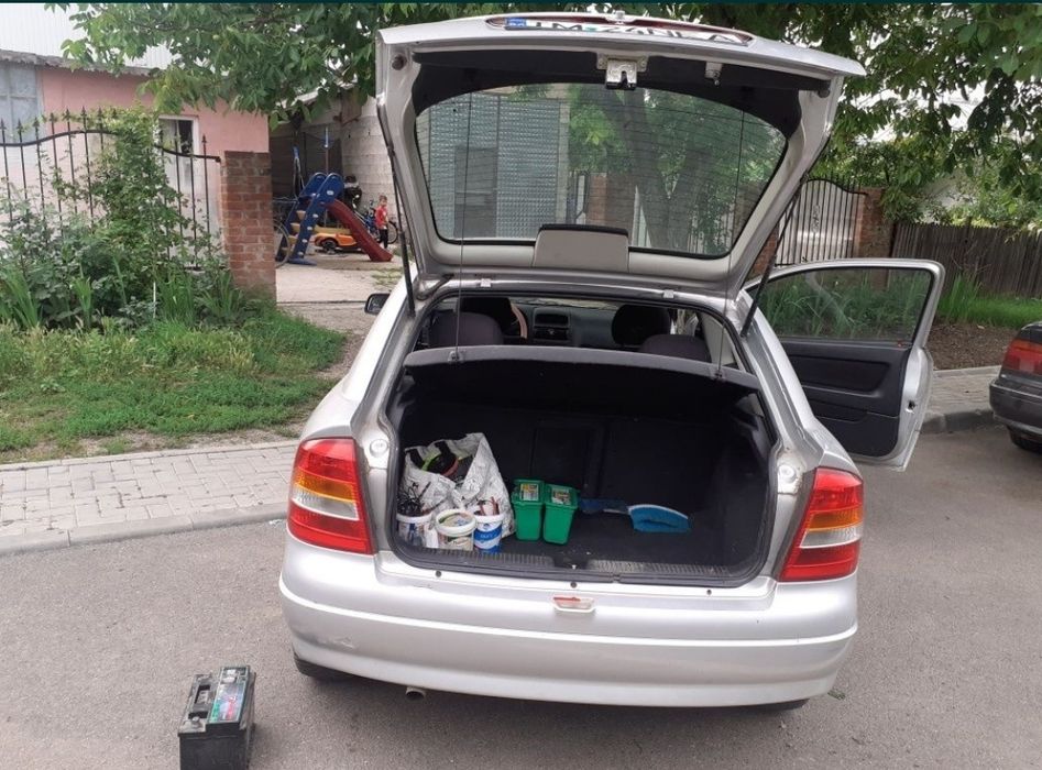 Vând sau schimb Opel Astra G