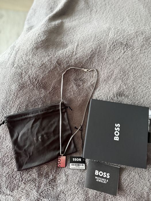 BOSS Black lant cu pandantiv modelcu logo otel inoxidabil nou original