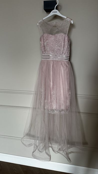 Нарядное платье для девочек