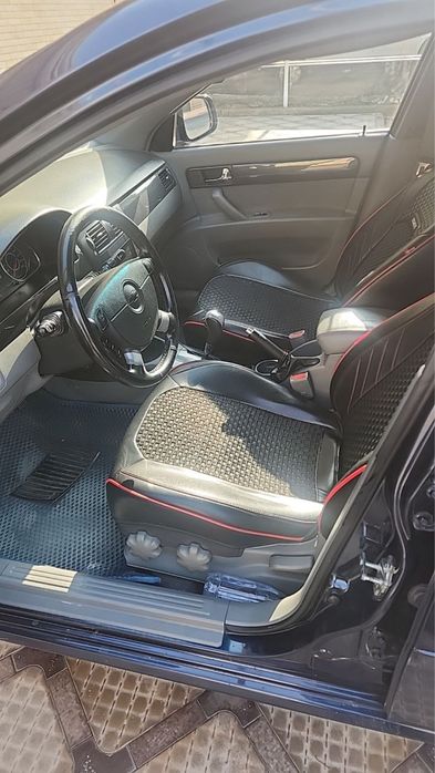 Gentra 3 poz 2023 srochno sotiladi