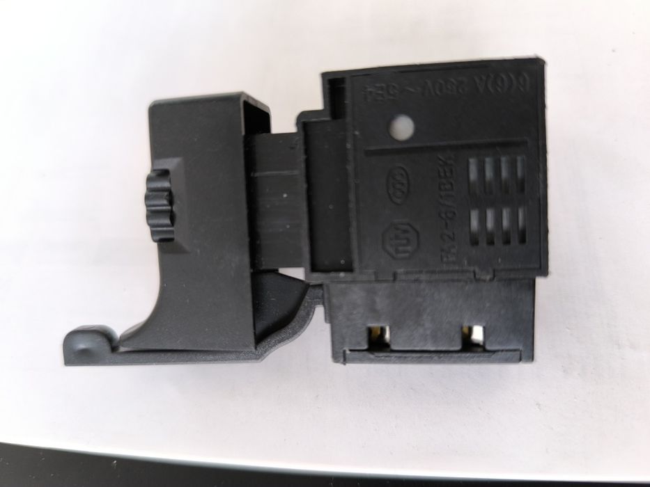 Превключвател за бормашина