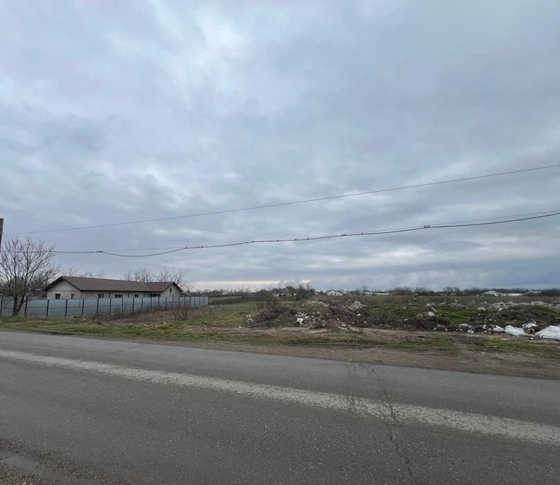 Teren 2900mp /// Deschidere 24ml/// Zona în dezvoltare cu potențial