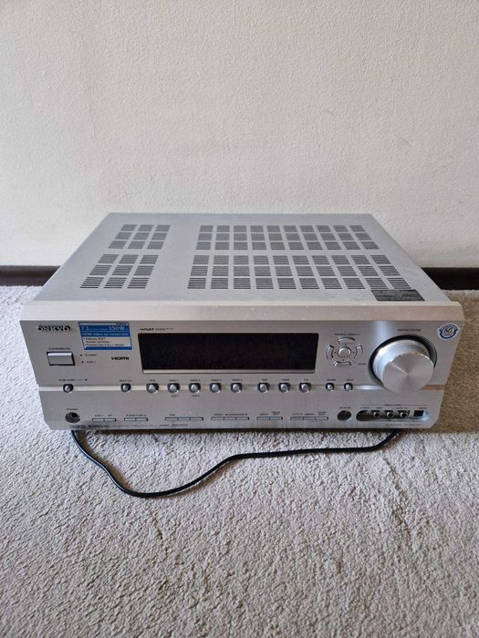 Усилвател Onkyo 7.1 150w - Неизползван