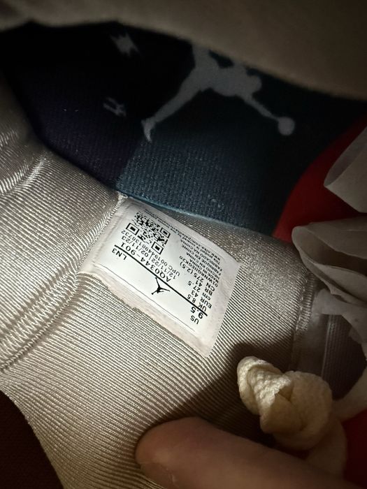 Jordan 4 J Balvin marimea 43