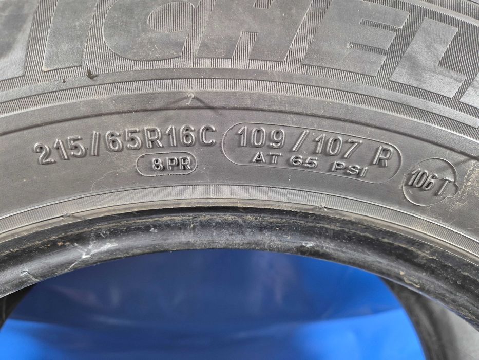 215/65/16c Michelin