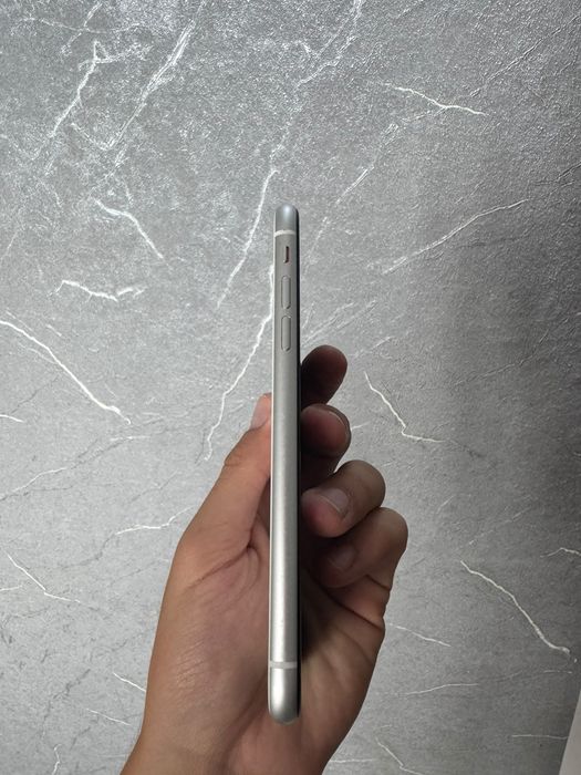 Iphone xr память 128 gb