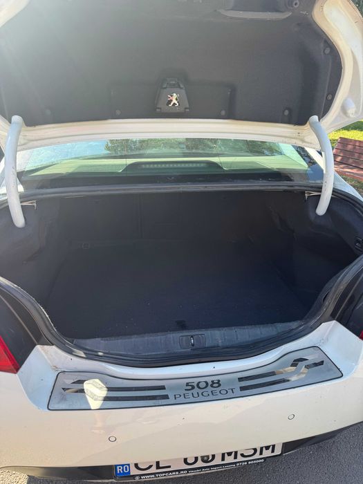PEUGEOT 508 HDI 2012