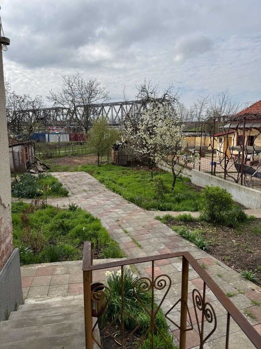 De vânzare – Casă cu vedere la Criș, zona Făcliei