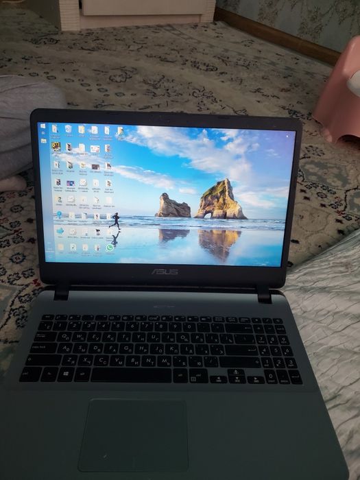 Ноутбук    жаксы