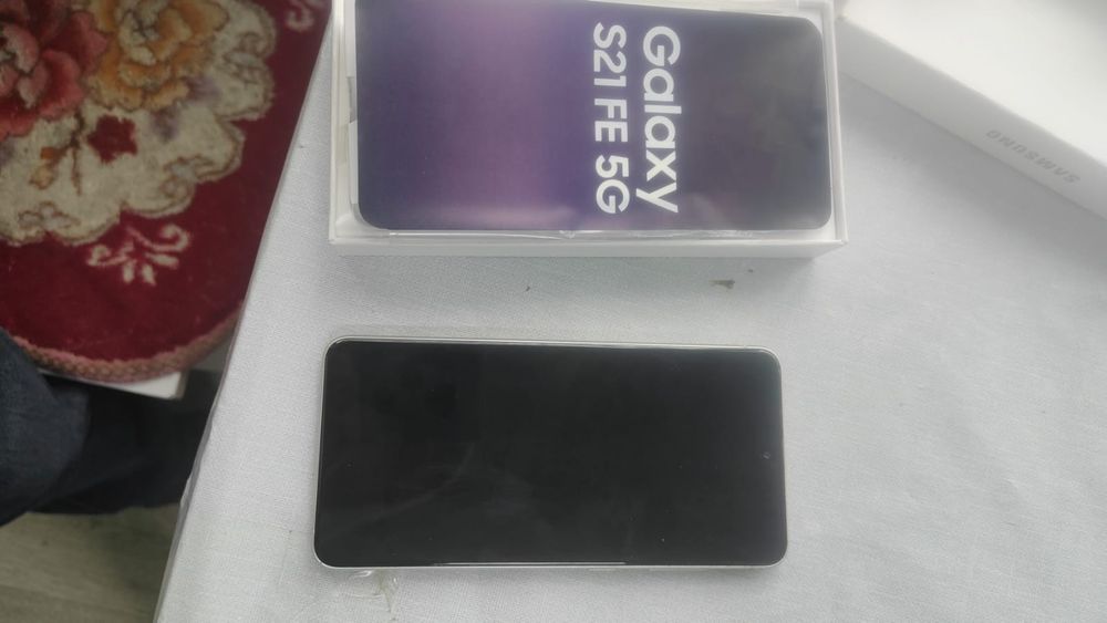 Продам Самсунг с21фе