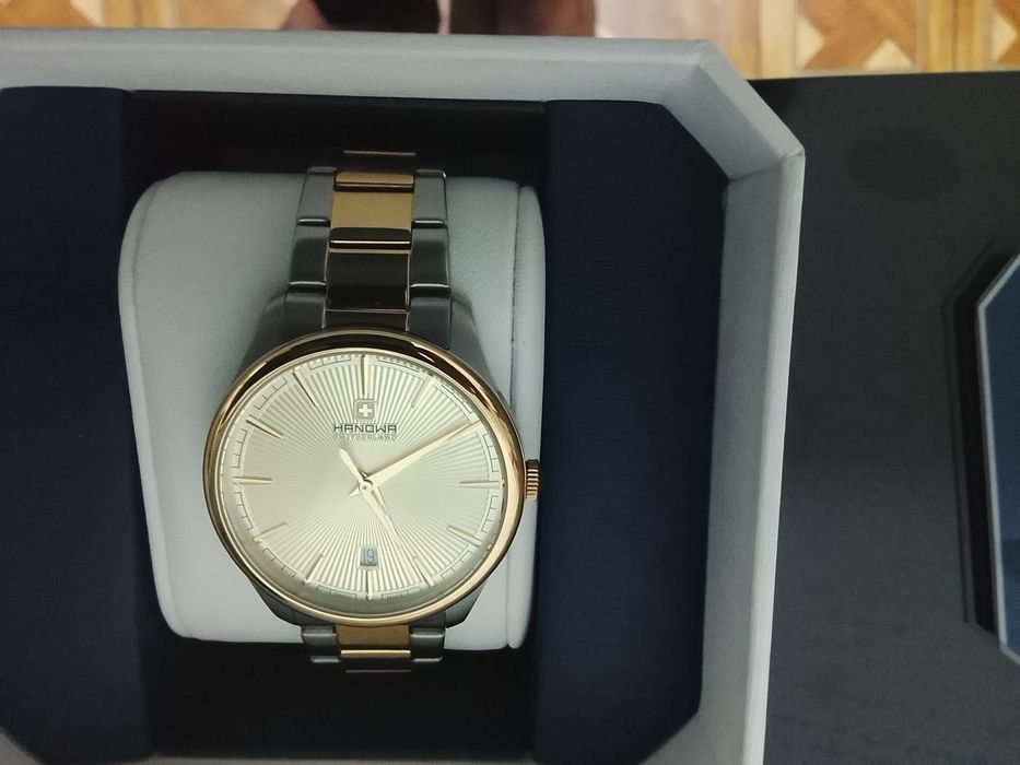Продам часы новые HANOWA SWISS MADE
