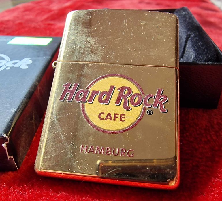 Colecție de brichete Zippo: noi și în ambalaj original, Hard Rock