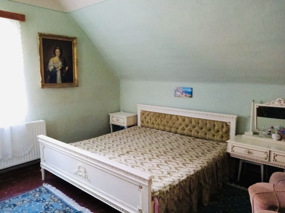 Apartament 4 camere de vânzare -Central– Vilă interbelică (1921), Sinaia – Str. Mihail Kogălniceanu