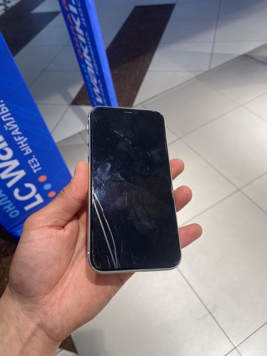Apple IPhone 11 64gb