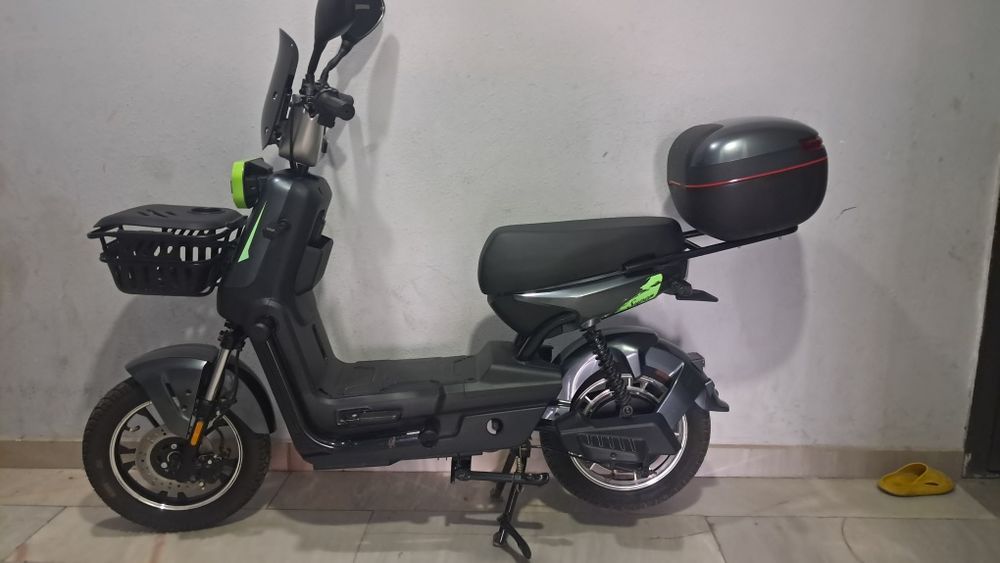 Sotiladi yangi sukutir 45km yurgan