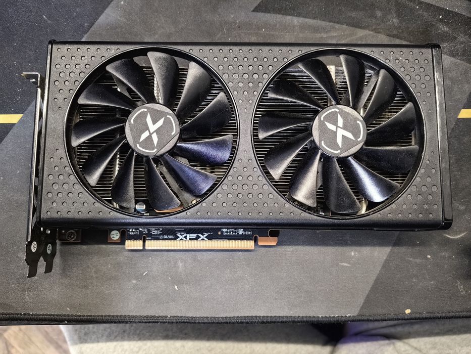 Видео карта AMD Radeon RX 6600 8GB