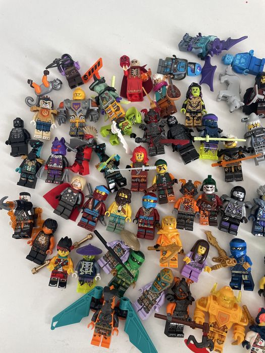 Лего минифигурки