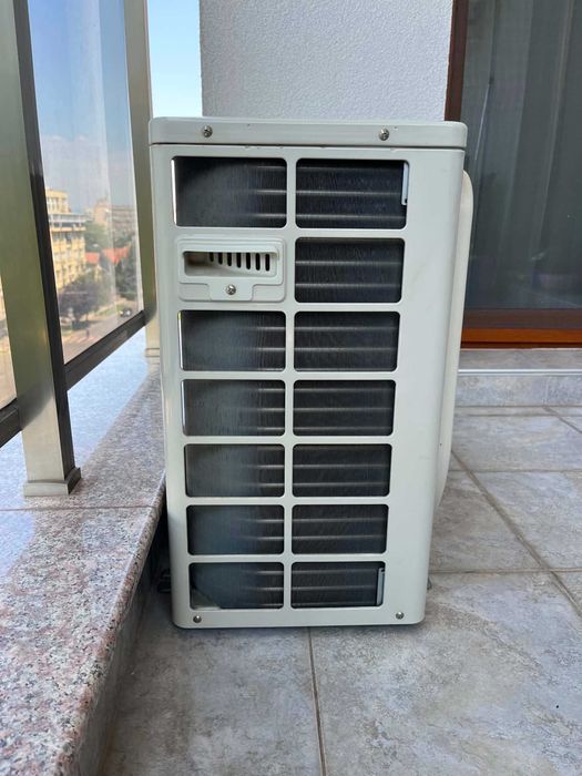 Климатик Мицубиши Premium SRC 35 ZS-W2 (ВЪНШНО ТЯЛО)
