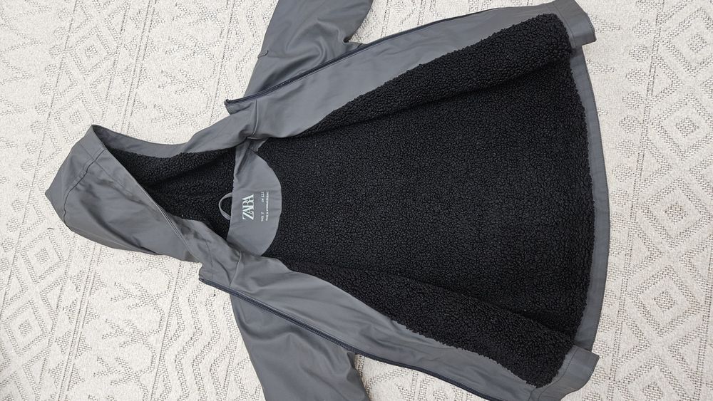 Куртка PUMA на 7-10 лет