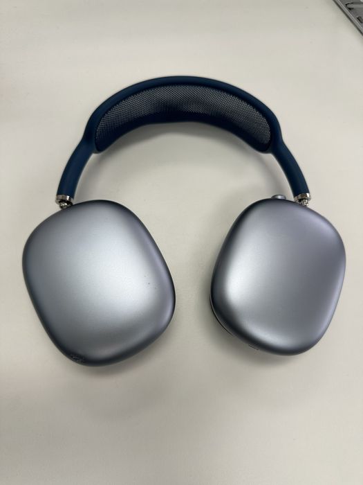 Продам Airpods Max