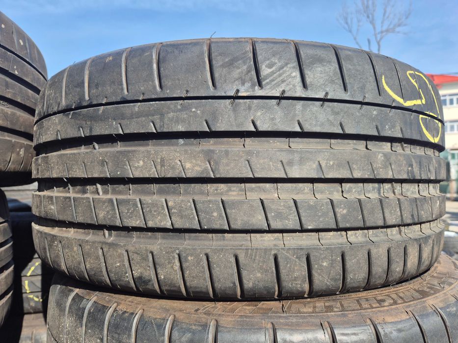 4 Anvelope de VARA - 235/35/19 - Michelin Super Sport - NOI - DOT 2016