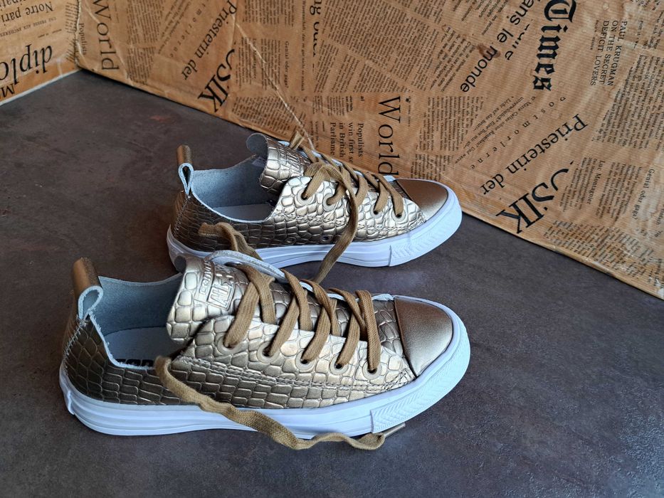 дамски кецове,детски гуменки,спортни обувки,маратонки,Converse,ном.35