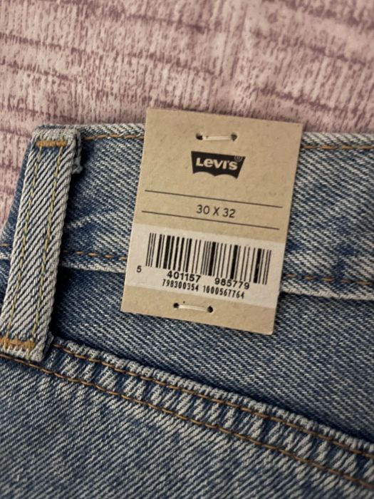 Levis 501 ‘93 noi cu eticheta