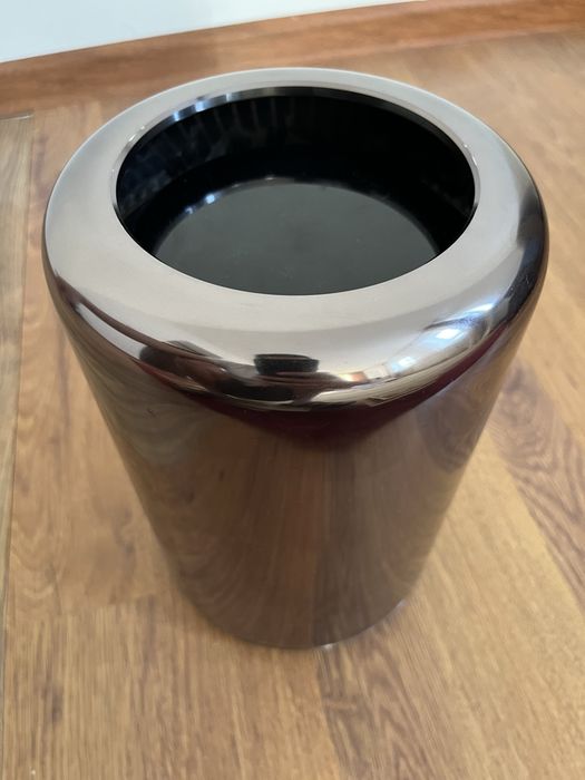 Apple mac pro 2013 a1481