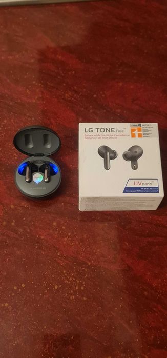 Casti LG Tone Free DFP8 , Meridian Sound, Active Noise Cancellation