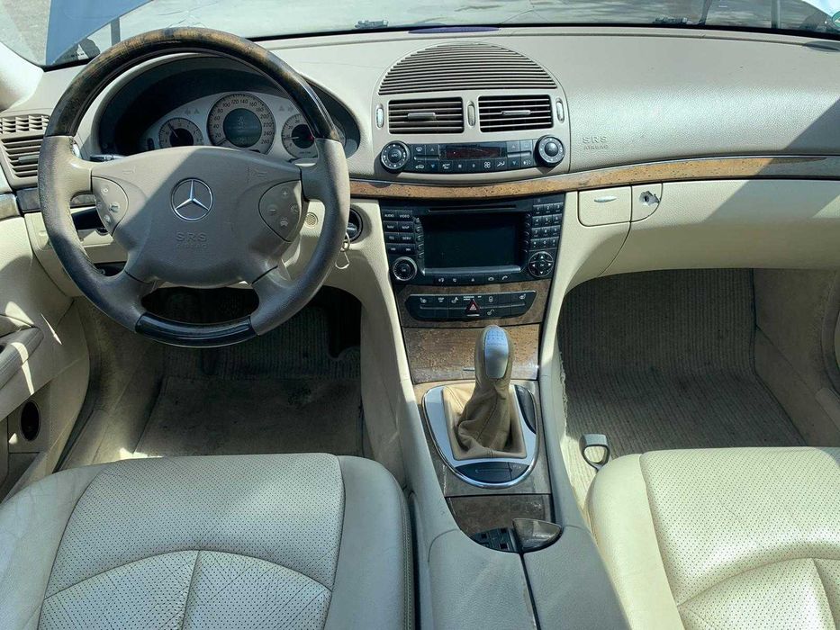 Dezmembrez mercedes e class w211 avangard/bara fata w211/interior/