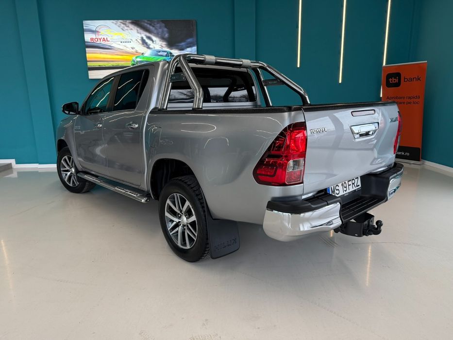 TOYOTA HILUX 2017 2.4 D 150 CP automat, autoutilitar