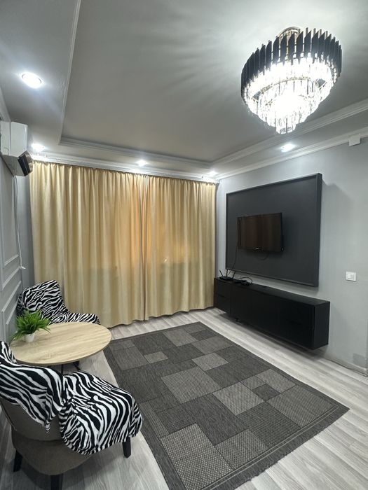 Посуточно 1 комнатная! ЦЕНТР