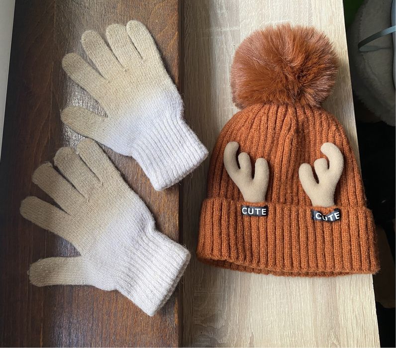 Шапки и ръкавици