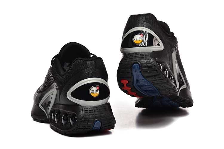 Продавам нови оригинални мъжки маратонки Nike Air Max DN black grey