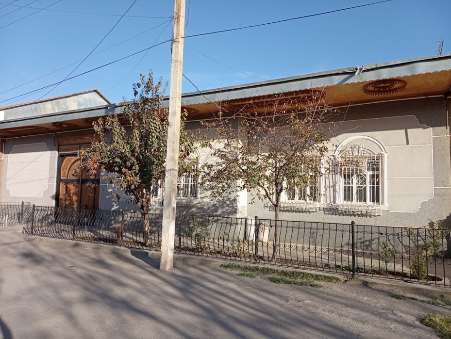 Уй сотилади. Турон МФЙ