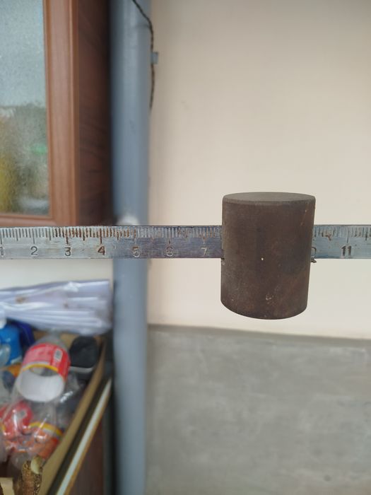 Kurka sotiladi kotta og'irligi 7,5 yarim kg